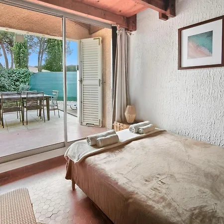 Cosy Avec Terrasse Et Parking Prive 阿格德