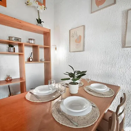 Cosy Avec Terrasse Et Parking Prive * אגדה