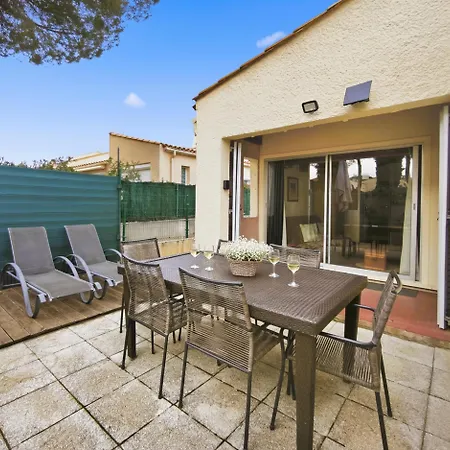 Cosy Avec Terrasse Et Parking Prive